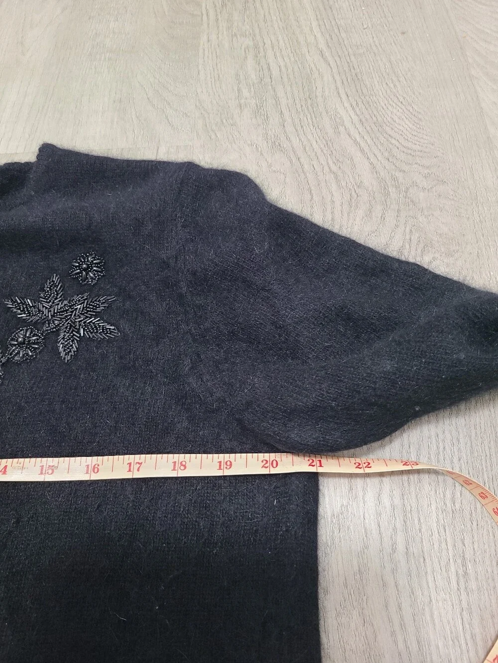🖤 Vintage Rafaella Beaded Angora Blend Cardigan Sweater- Modern M/L